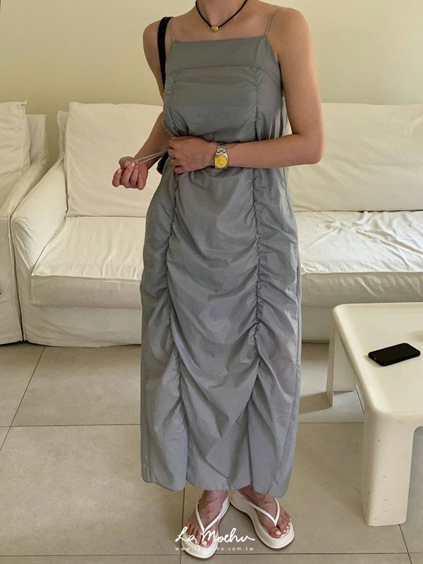 防曬澎感抓皺長洋裝